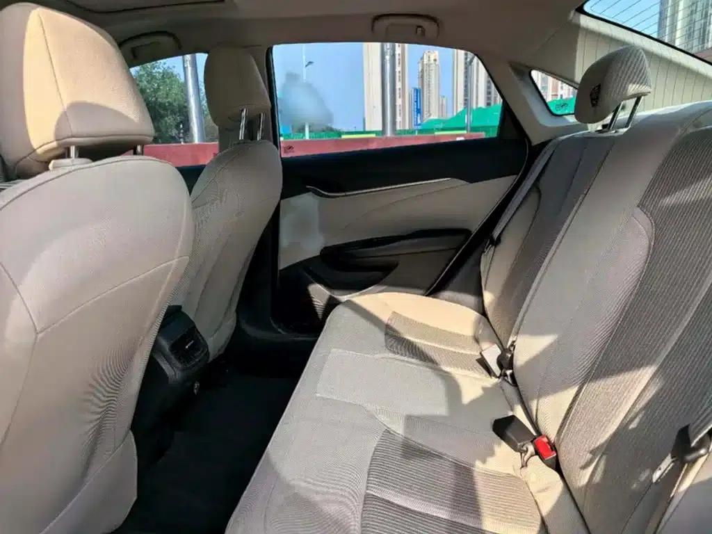Buick Excelle 2015 15N Automatic Elite — миниатюра 15