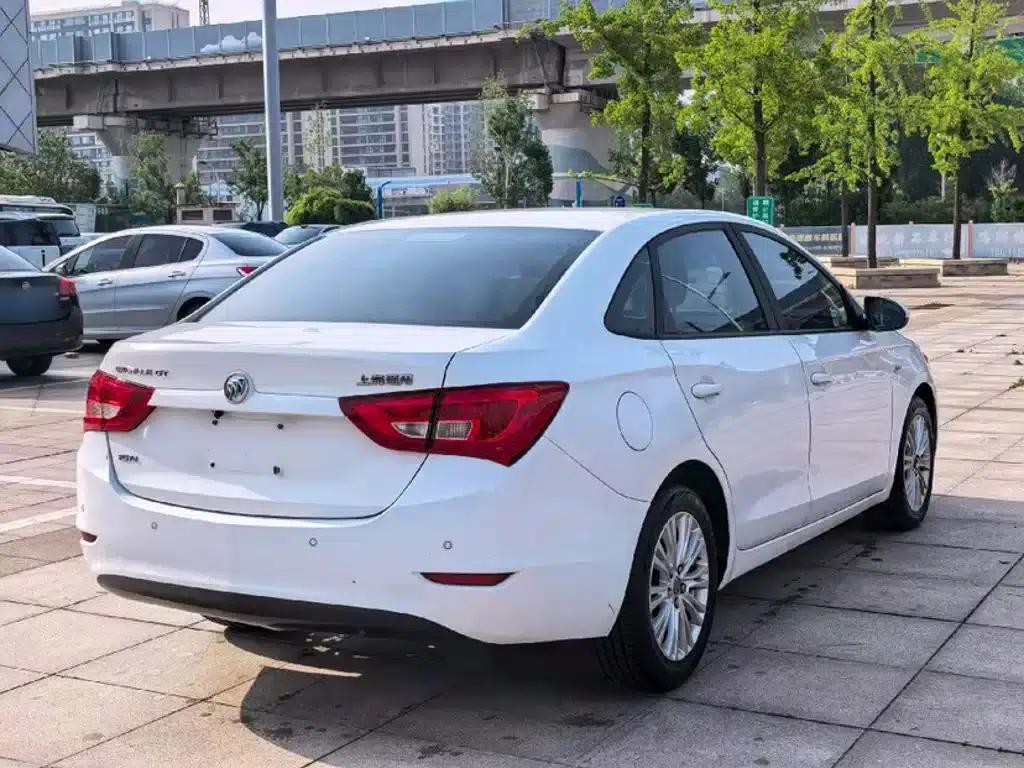 Buick Excelle 2015 15N Automatic Elite — миниатюра 10