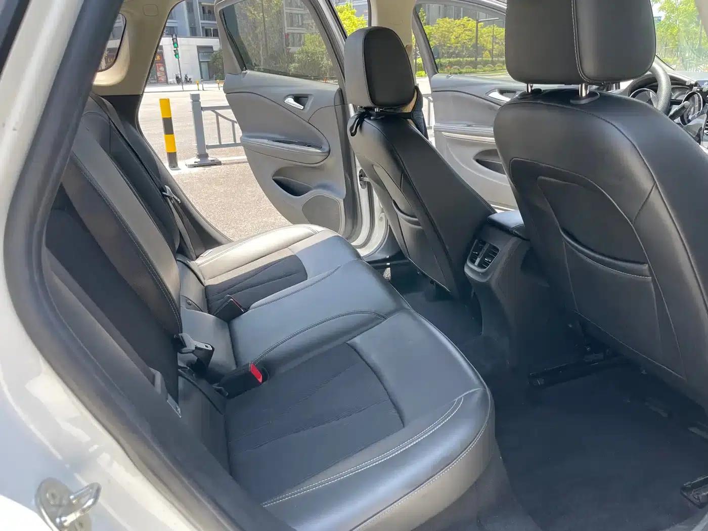 Buick Verano 2020 20T CVT Leading Edition — миниатюра 9
