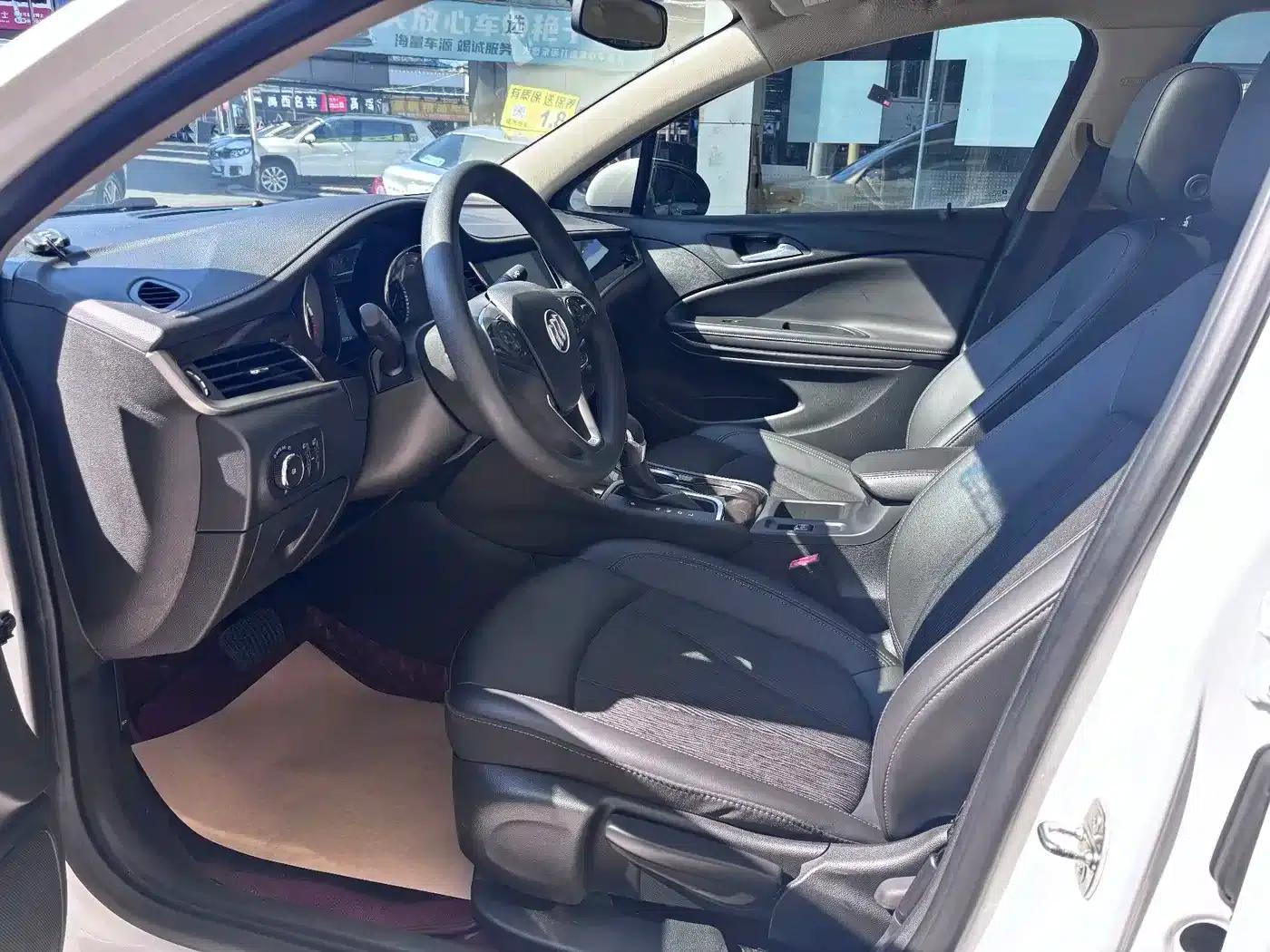 Buick Verano 2019 Sedan 20T Dual-Clutch Leading Edition — миниатюра 4