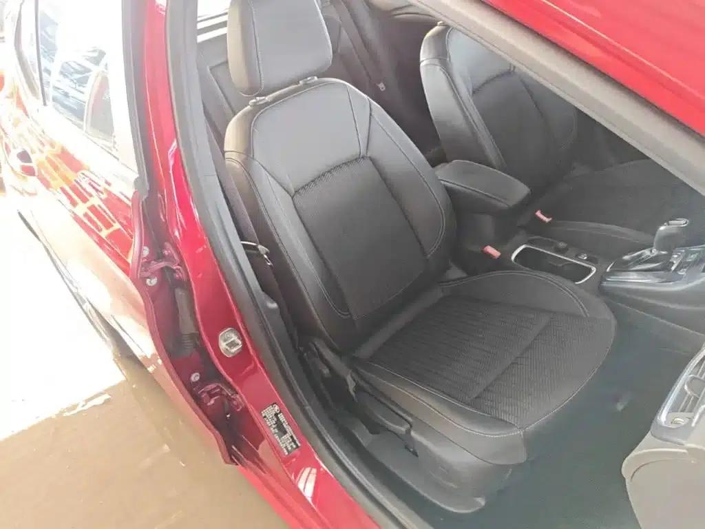 Buick Verano 2016 Hatchback 15S Automatic Leading Edition — миниатюра 25