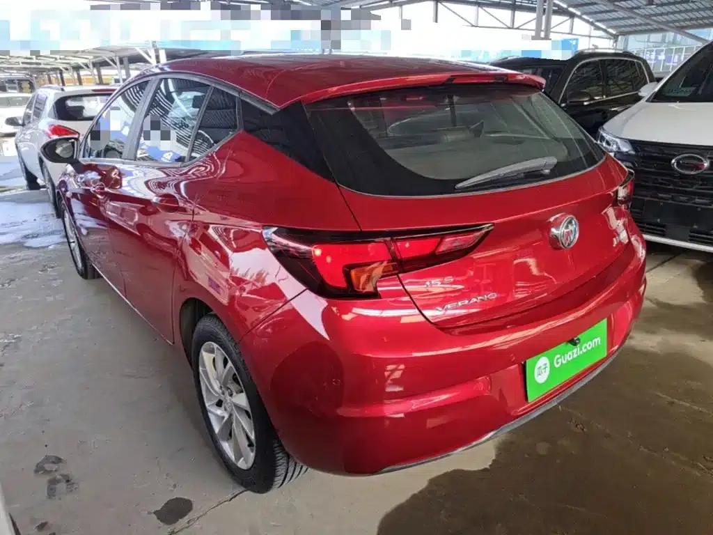Buick Verano 2016 Hatchback 15S Automatic Leading Edition — миниатюра 5