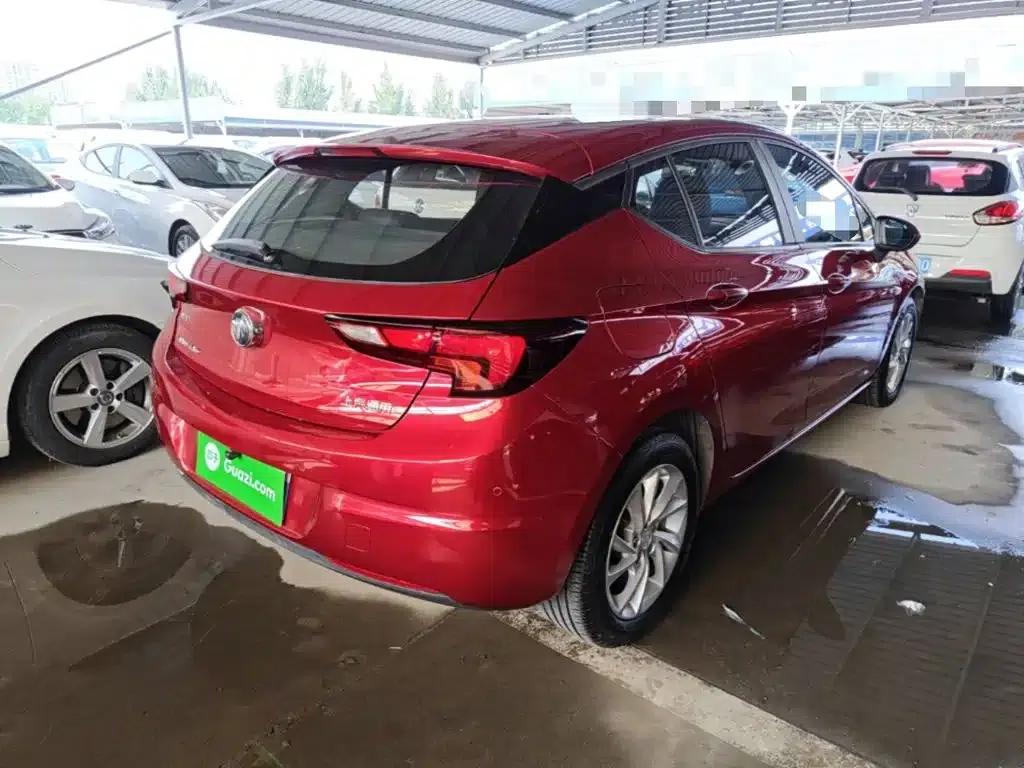Buick Verano 2016 Hatchback 15S Automatic Leading Edition — миниатюра 7