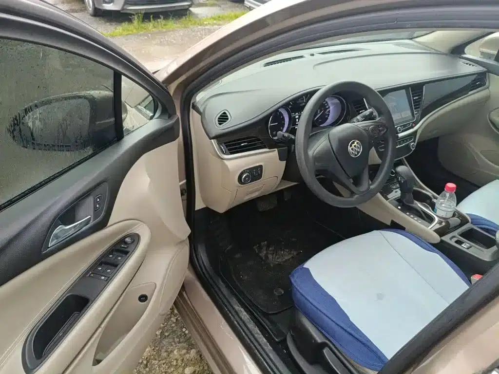 Buick Verano 2019 Sedan 15S Automatic Entry-Level — миниатюра 14