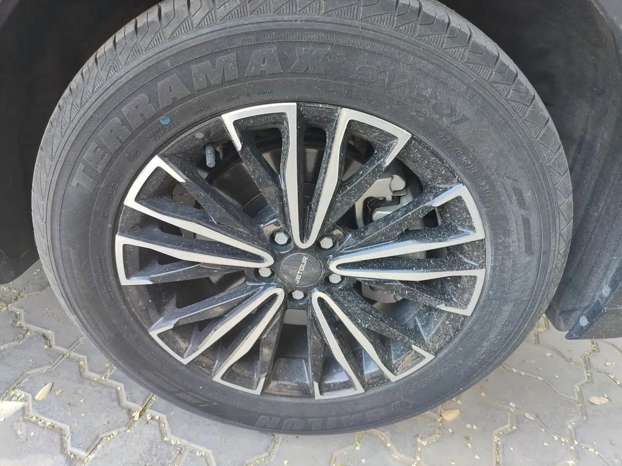 JETOUR X70 PLUS 2023 1.5T Manual Warrior PRO 5-Seater — миниатюра 8