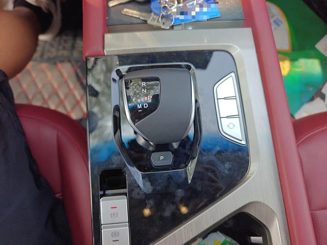 JETOUR X70 2024 1.5T DCT Enjoyment Edition 5 Seats — миниатюра 14