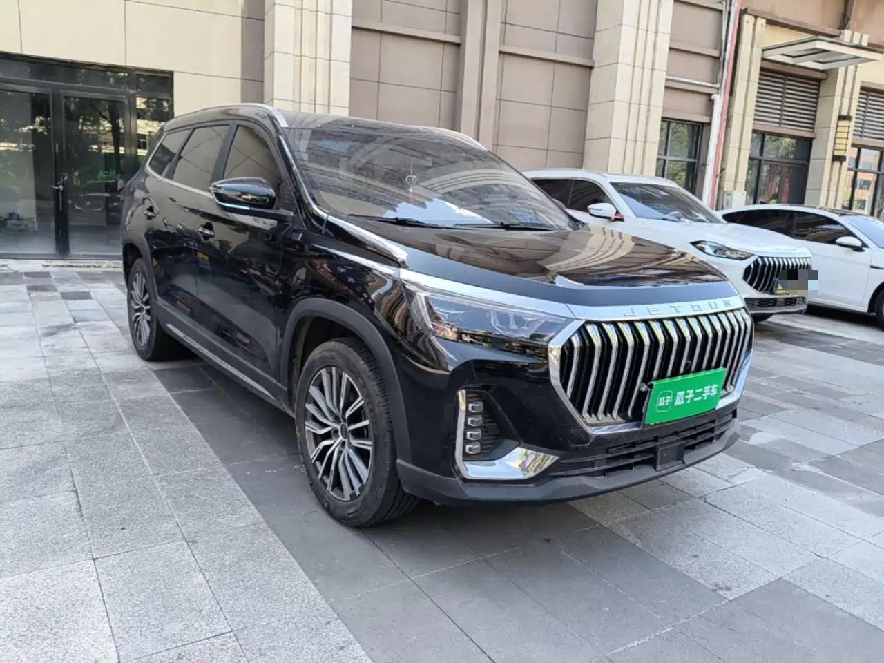 JETOUR X90 PLUS 2024 1.6TD DCT Family Fun Edition 7 Seats — миниатюра 3
