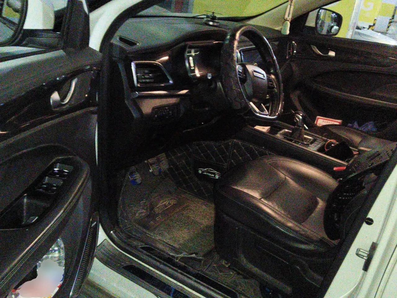JETOUR X90 2019 1.5T Manual Enjoyment Model 6 Seats China V Emission Standard — миниатюра 16