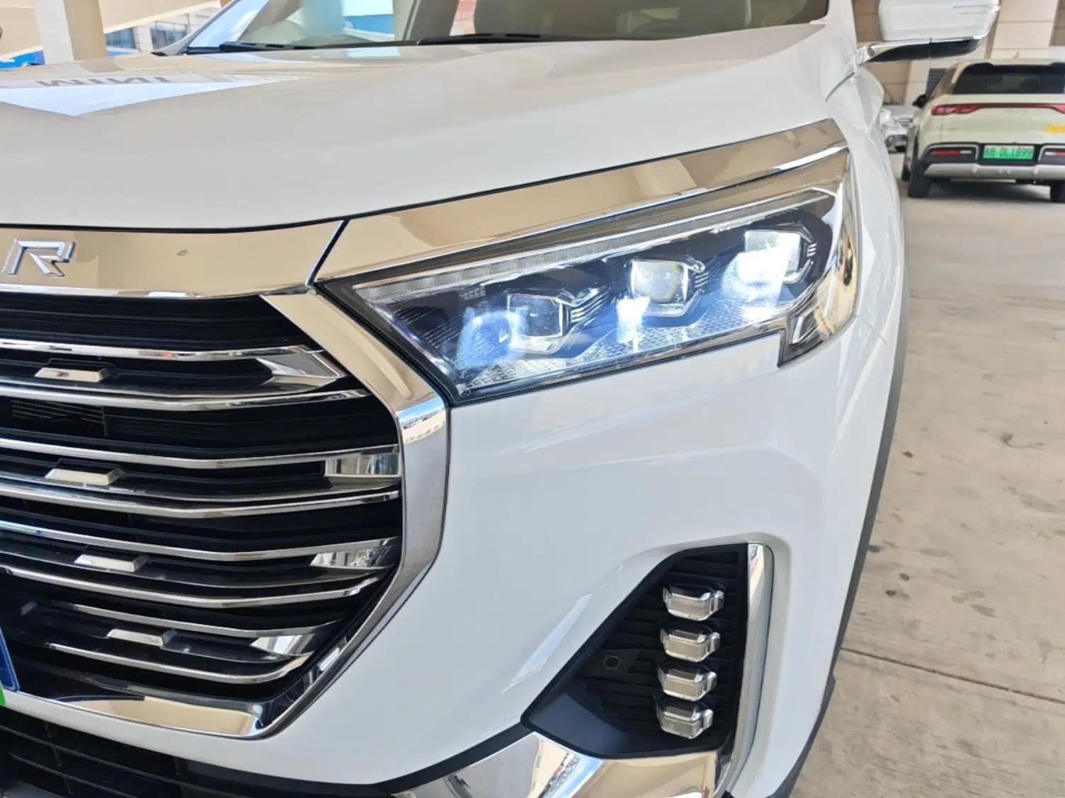JETOUR X90 2022 Zilong 2.0T DCT Changsheng Edition 7-Seater — миниатюра 8
