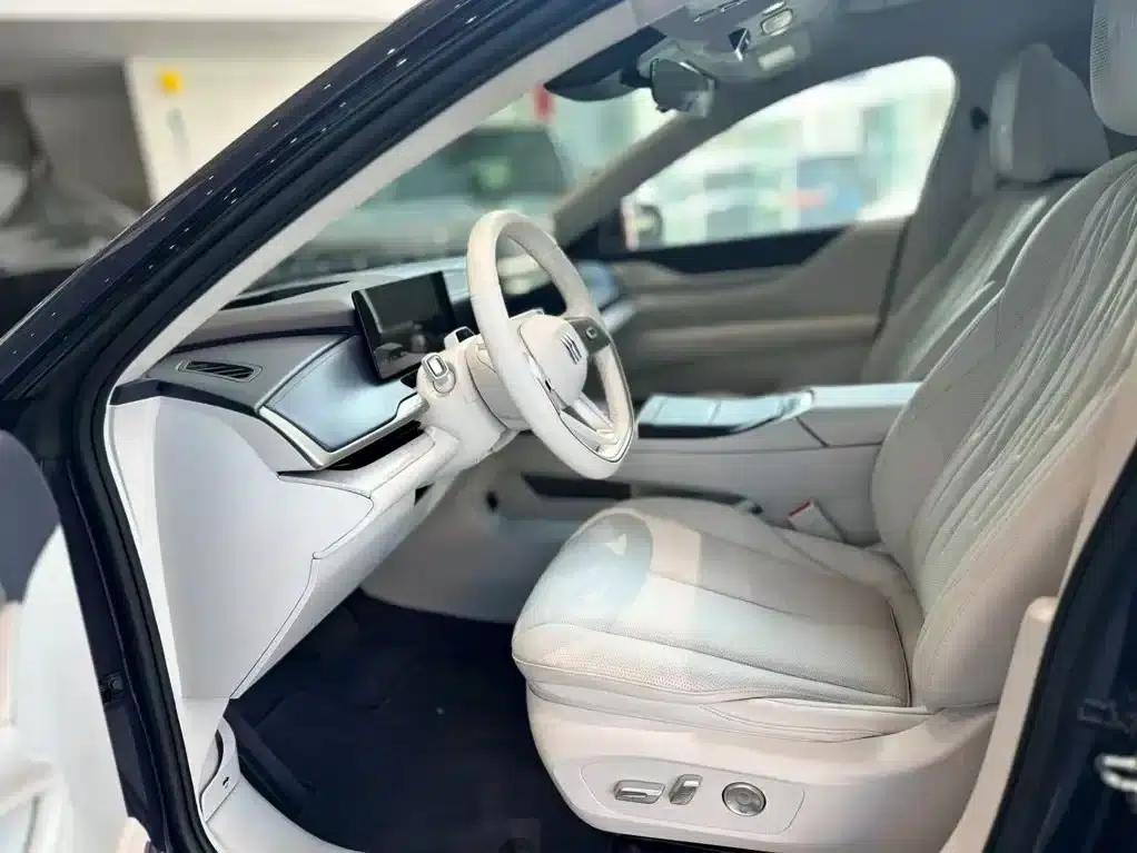 Buick Avenir 2025 — миниатюра 8