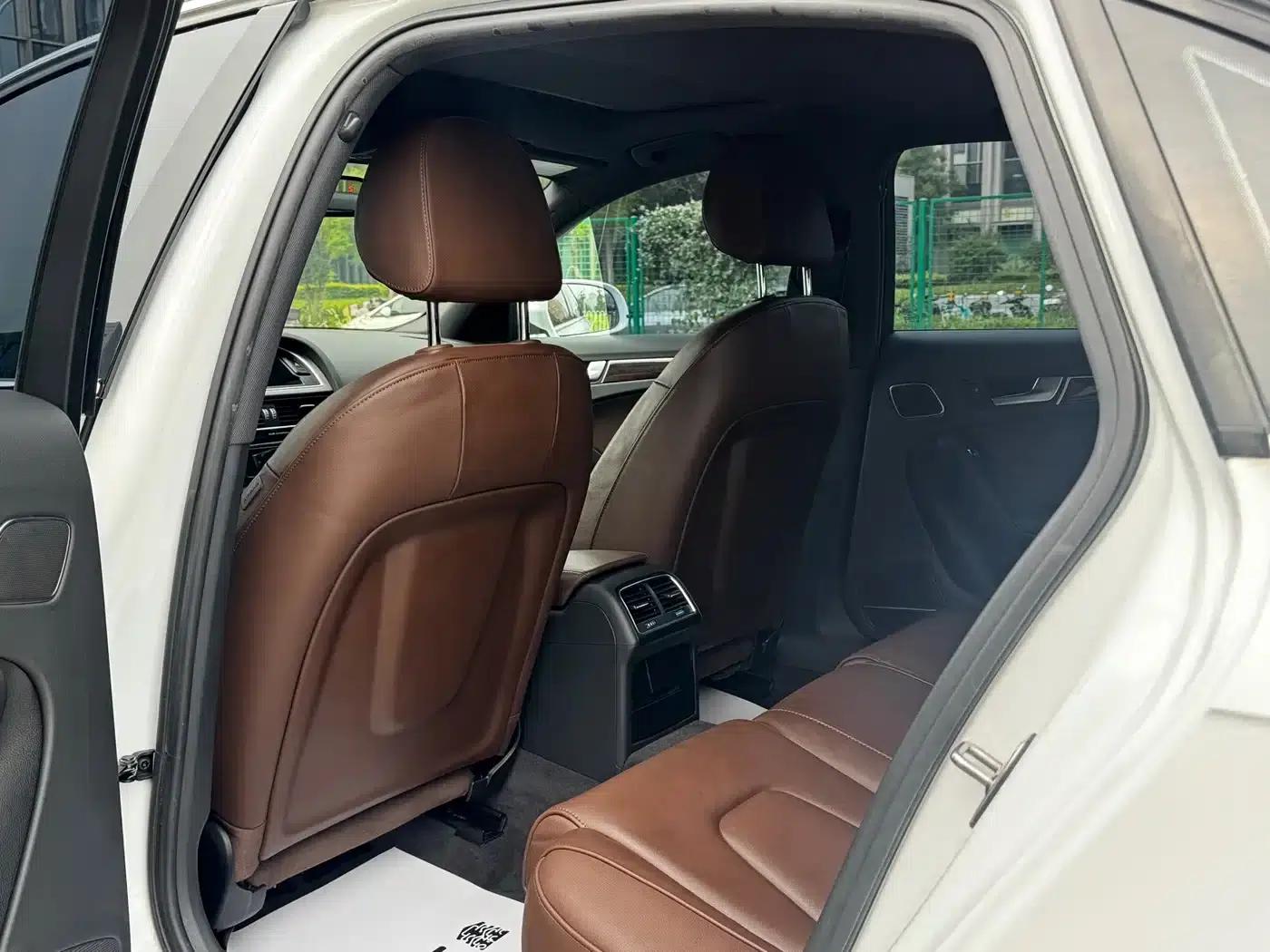 Audi A4L 2016 35 TFSI Classic Edition S line Comfort — миниатюра 15