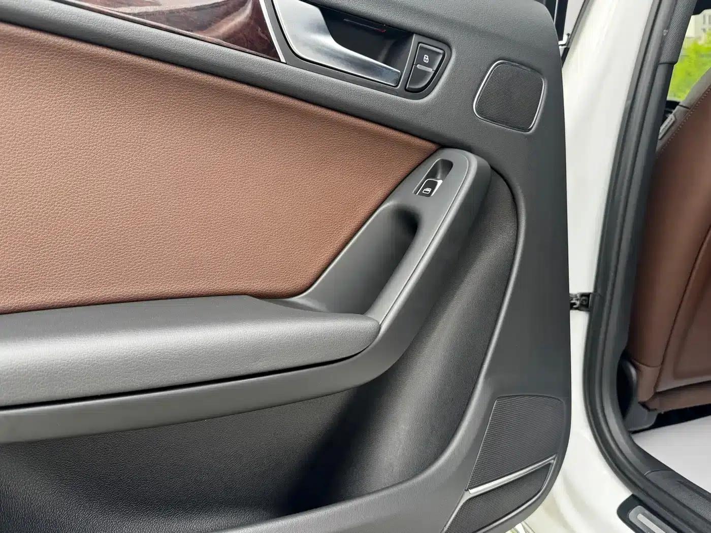 Audi A4L 2016 35 TFSI Classic Edition S line Comfort — миниатюра 20