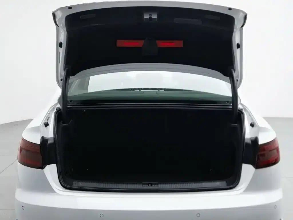 Audi A4L 2019 40 TFSI Fashion Edition (China VI Emission Standard) — миниатюра 16