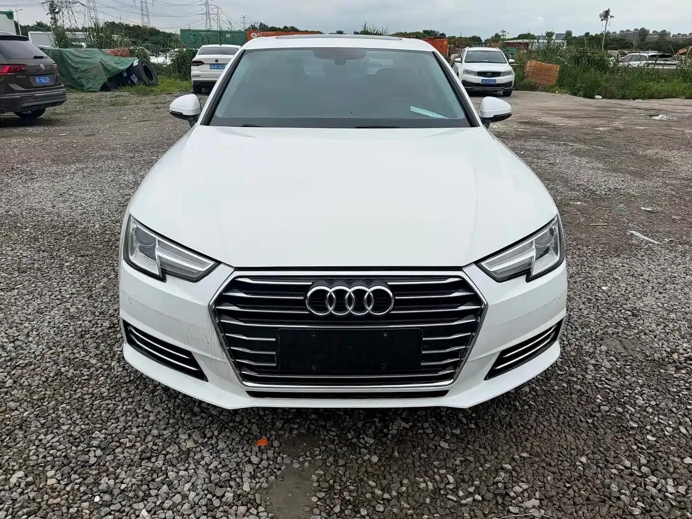 Audi A4L 2018 30th Anniversary Edition 40 TFSI Progressive — миниатюра 1