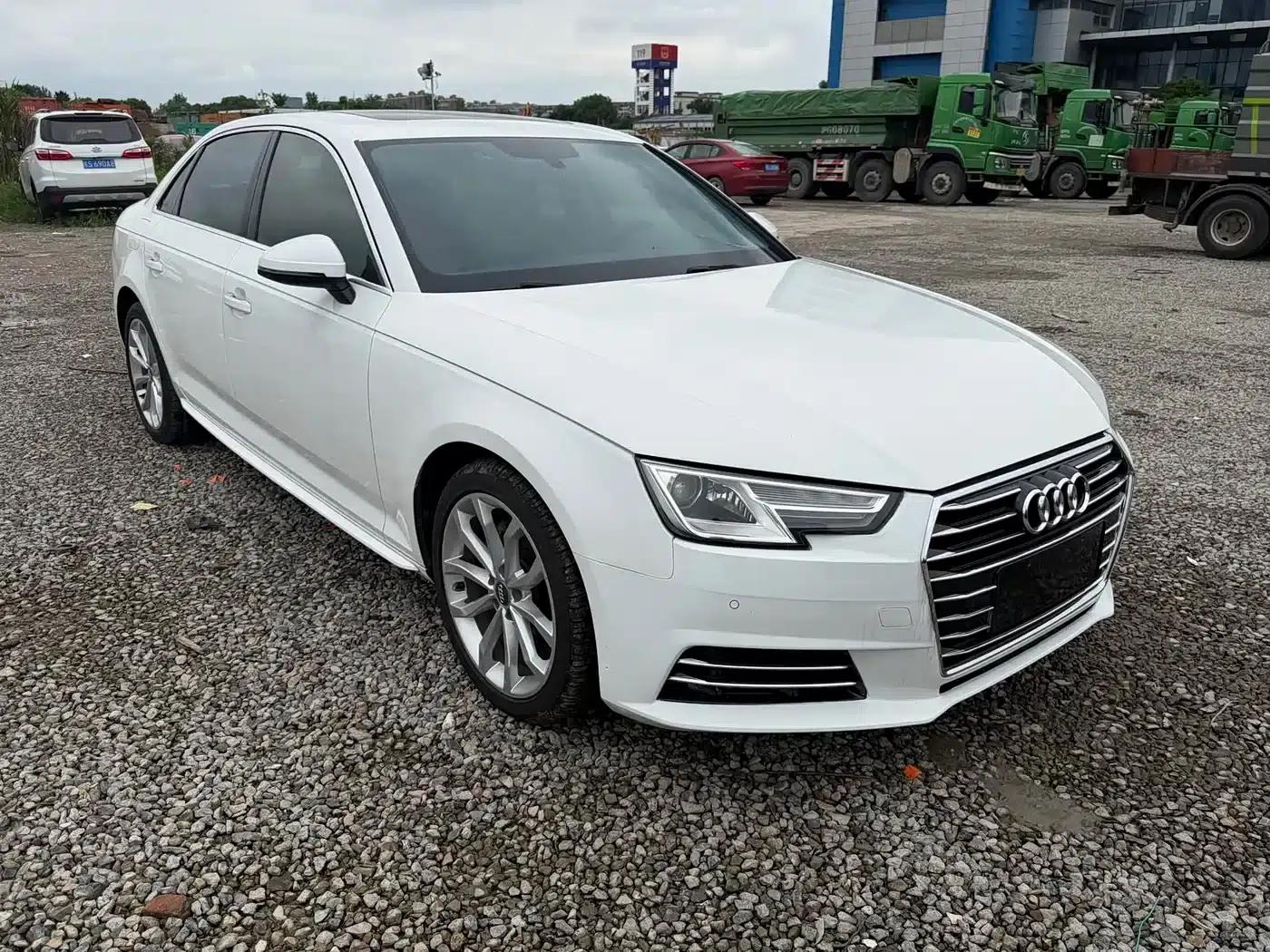 Audi A4L 2018 30th Anniversary Edition 40 TFSI Progressive — миниатюра 2
