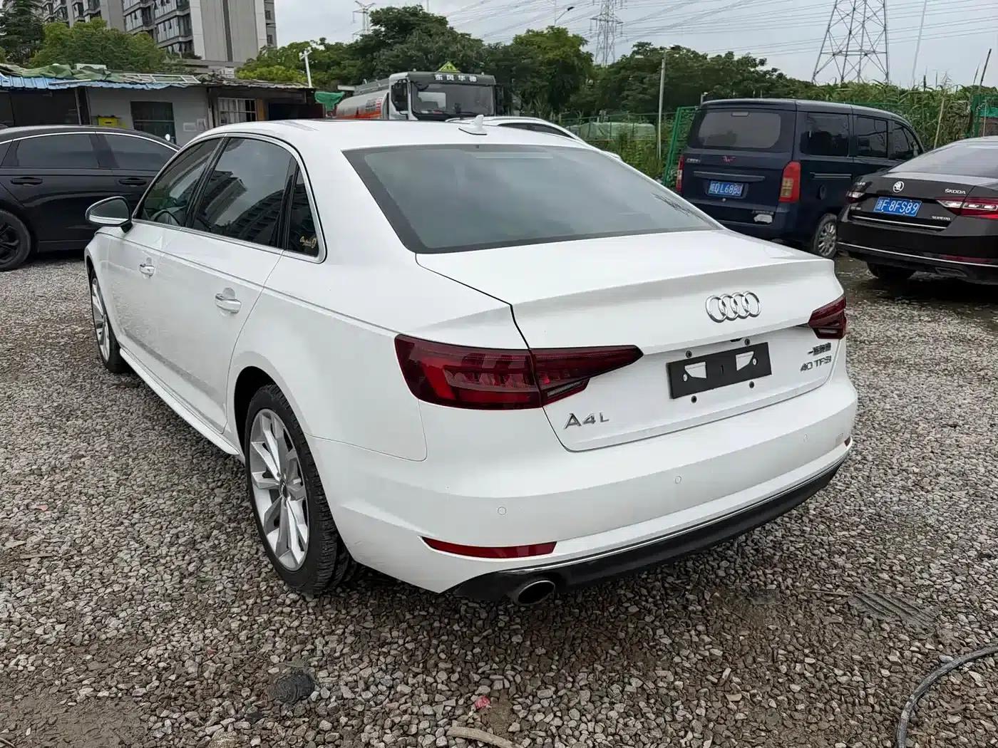 Audi A4L 2018 30th Anniversary Edition 40 TFSI Progressive — миниатюра 5