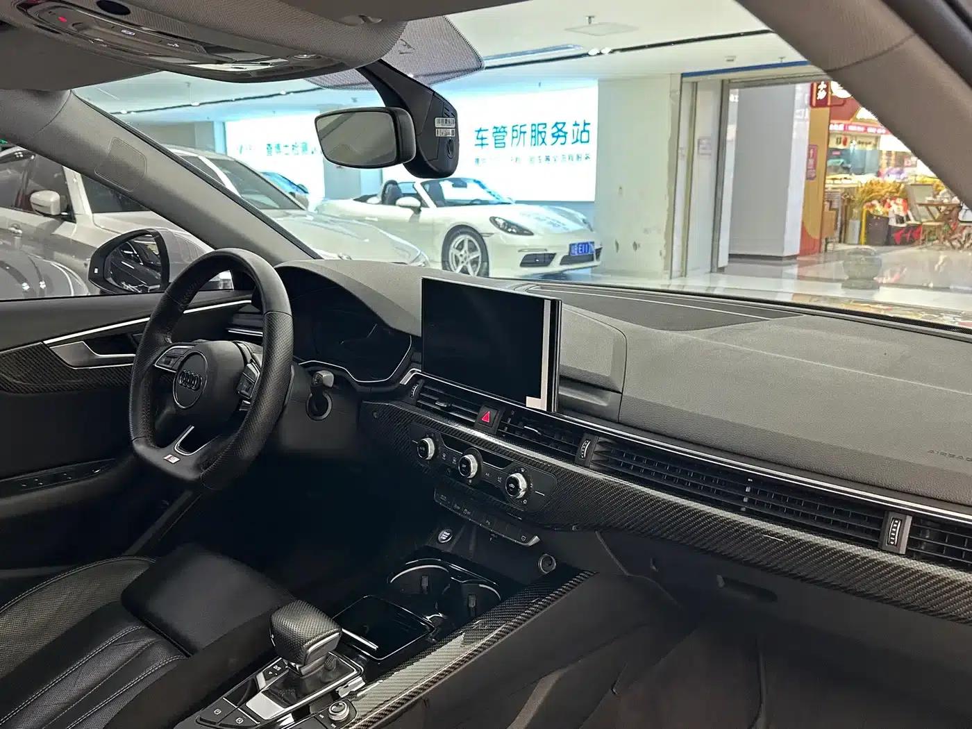 Audi A4L 2020 40 TFSI Fashion Dynamic Edition — миниатюра 12