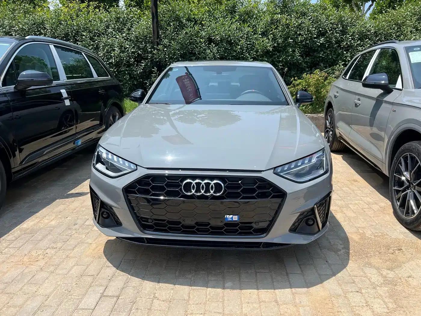 Audi A4L 2025 2 Million Unit Enjoyment Edition 40 TFSI Luxury Dynamic Model — миниатюра 2