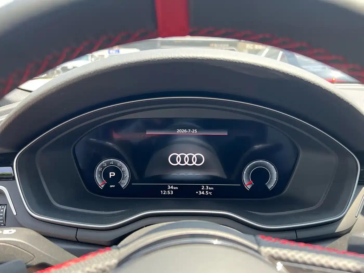 Audi A4L 2025 2 Million Unit Enjoyment Edition 40 TFSI Luxury Dynamic Model — миниатюра 5