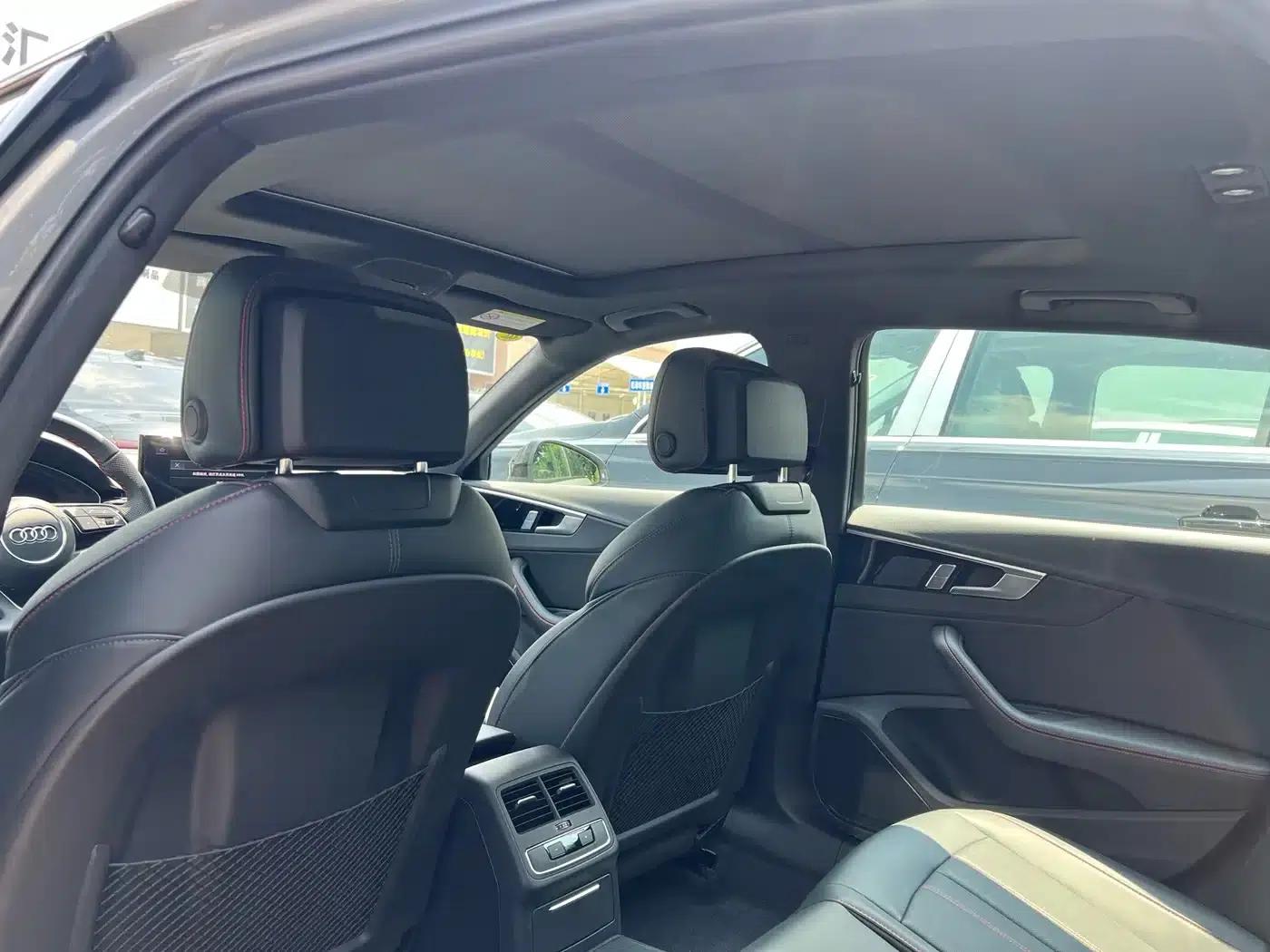 Audi A4L 2025 2 Million Unit Enjoyment Edition 40 TFSI Luxury Dynamic Model — миниатюра 10