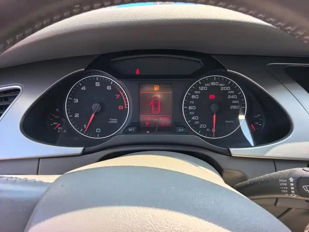 Audi A4L 2009 2.0 TFSI Comfort — миниатюра 11