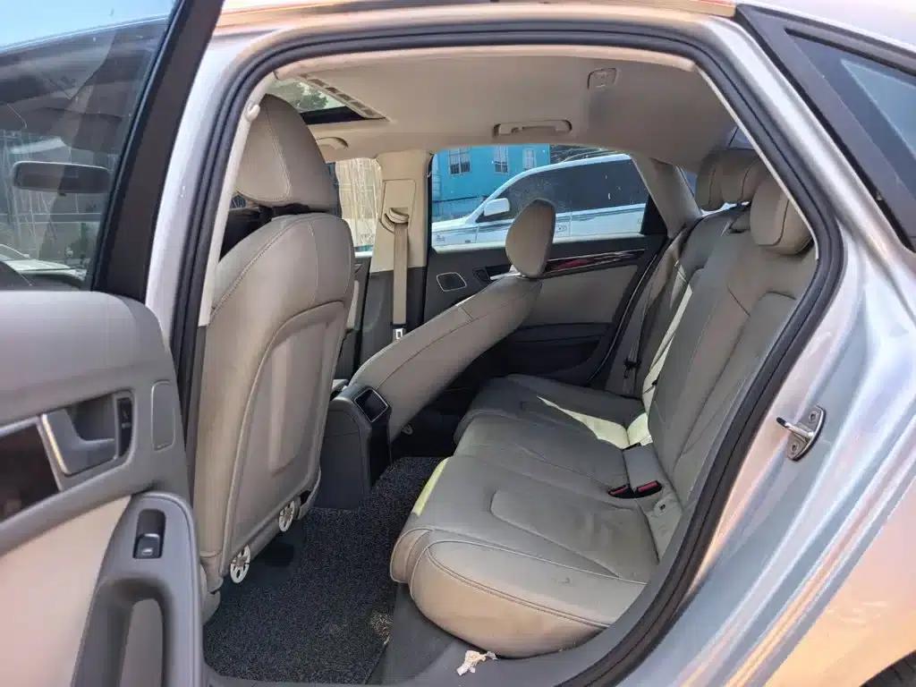 Audi A4L 2009 2.0 TFSI Comfort — миниатюра 8