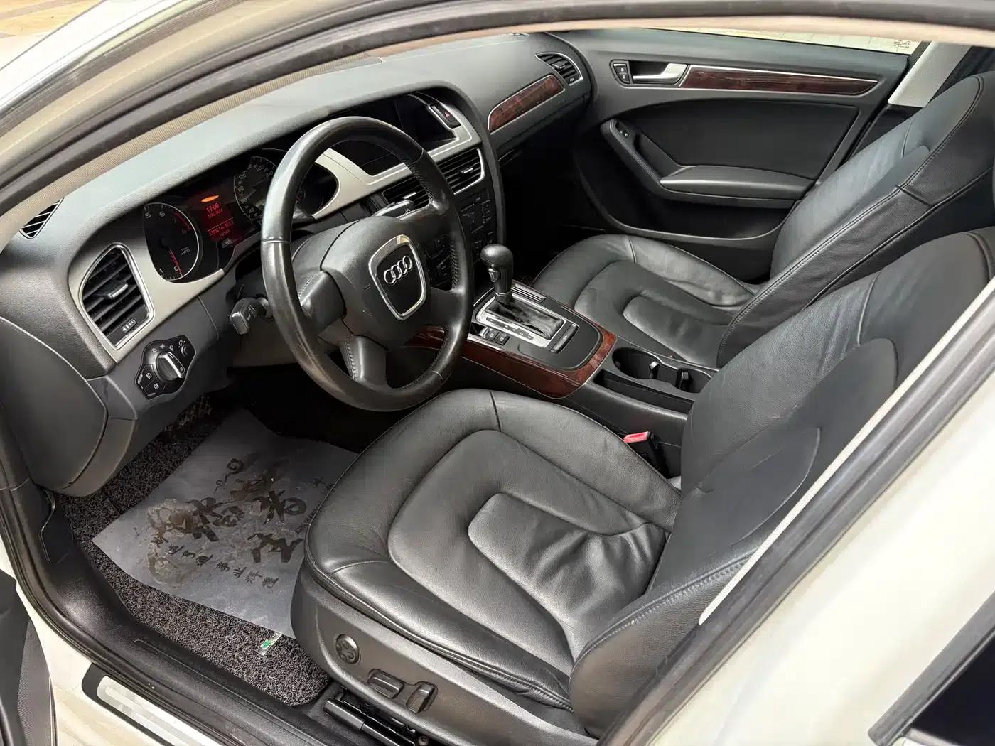 Audi A4L 2012 2.0 TFSI Automatic Comfort — миниатюра 9