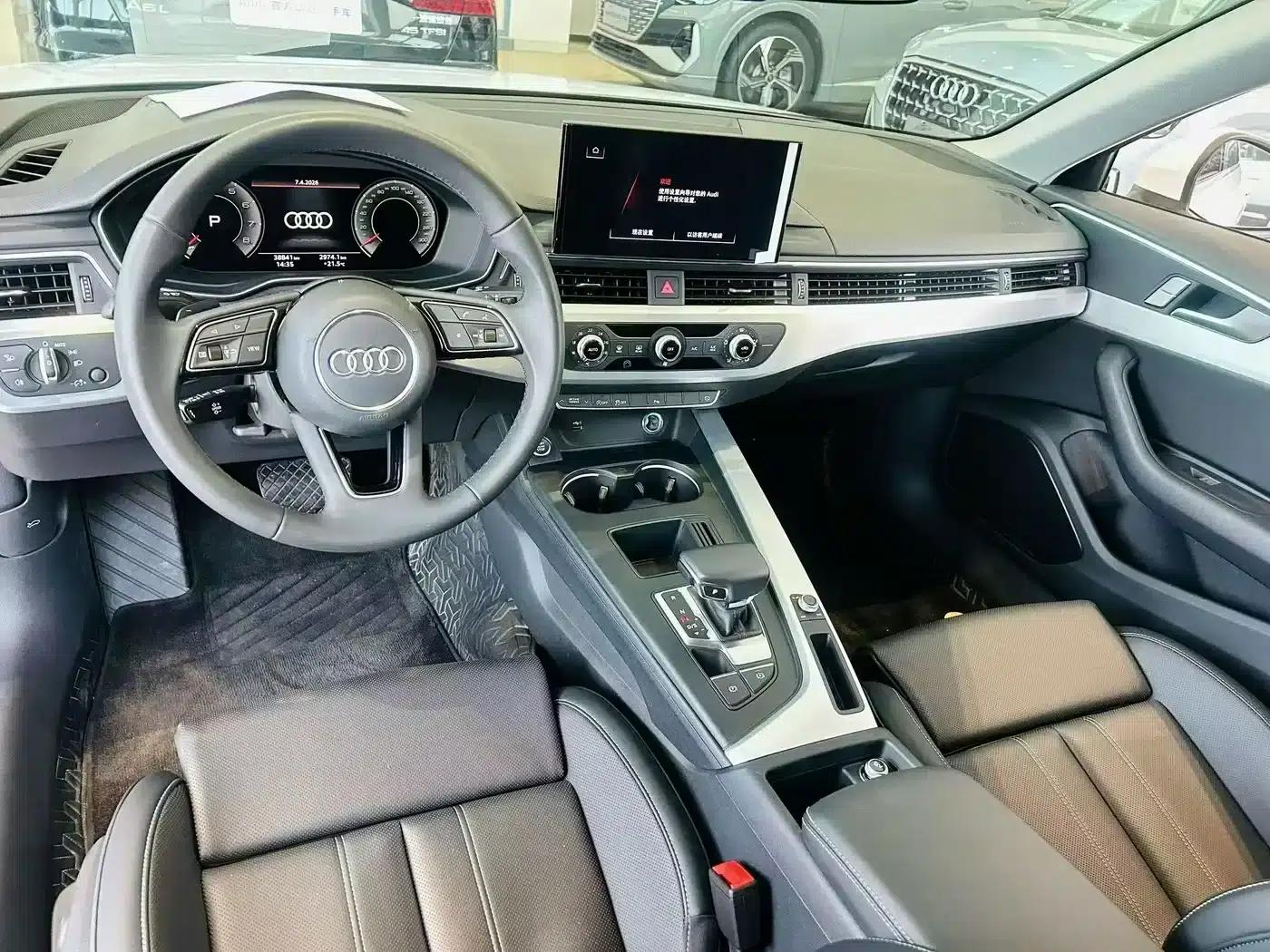 Audi A4L 2024 40 TFSI Fashion Dynamic Edition — миниатюра 3