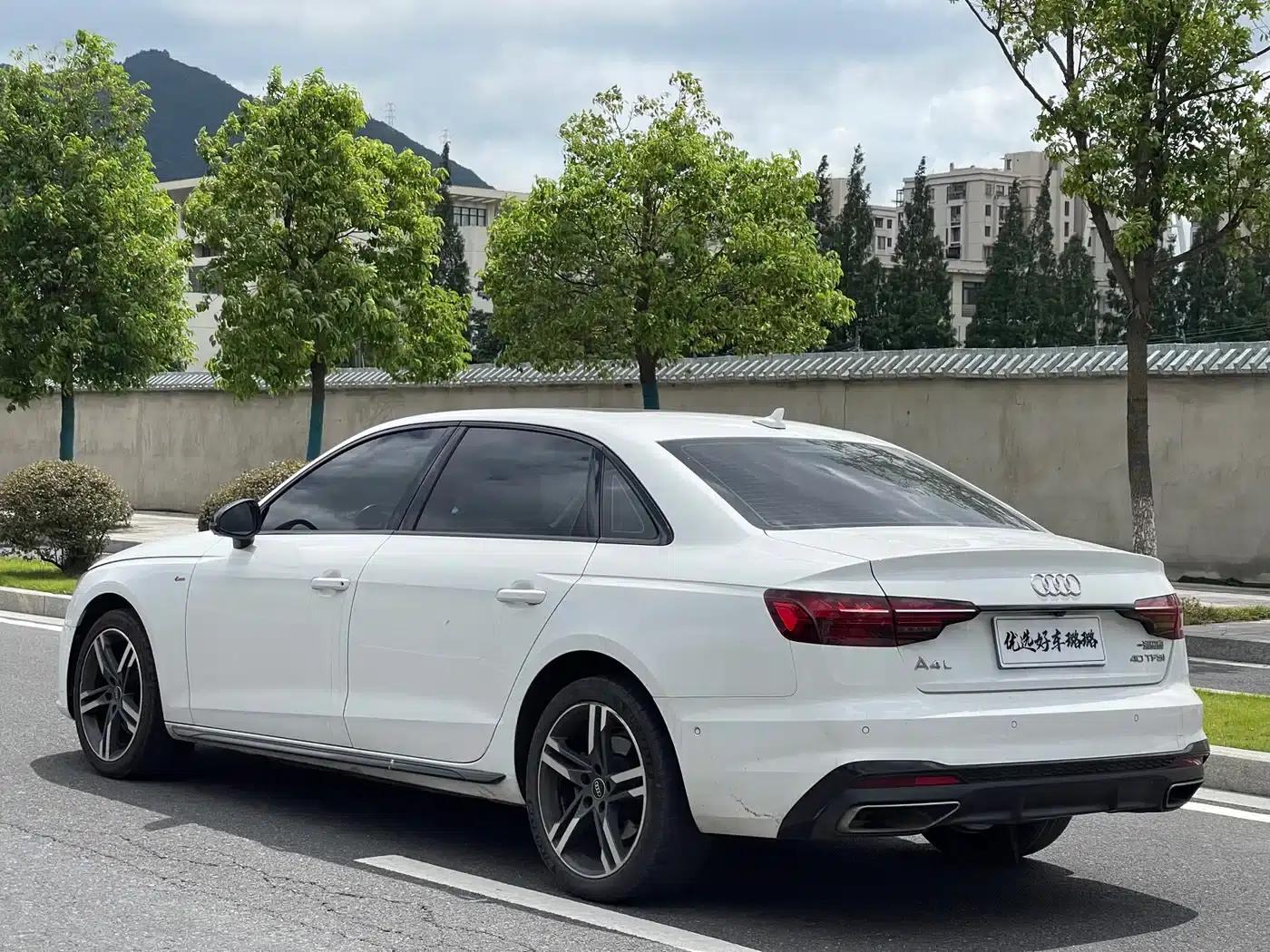 Audi A4L 2023 40 TFSI Luxury Dynamic — миниатюра 14