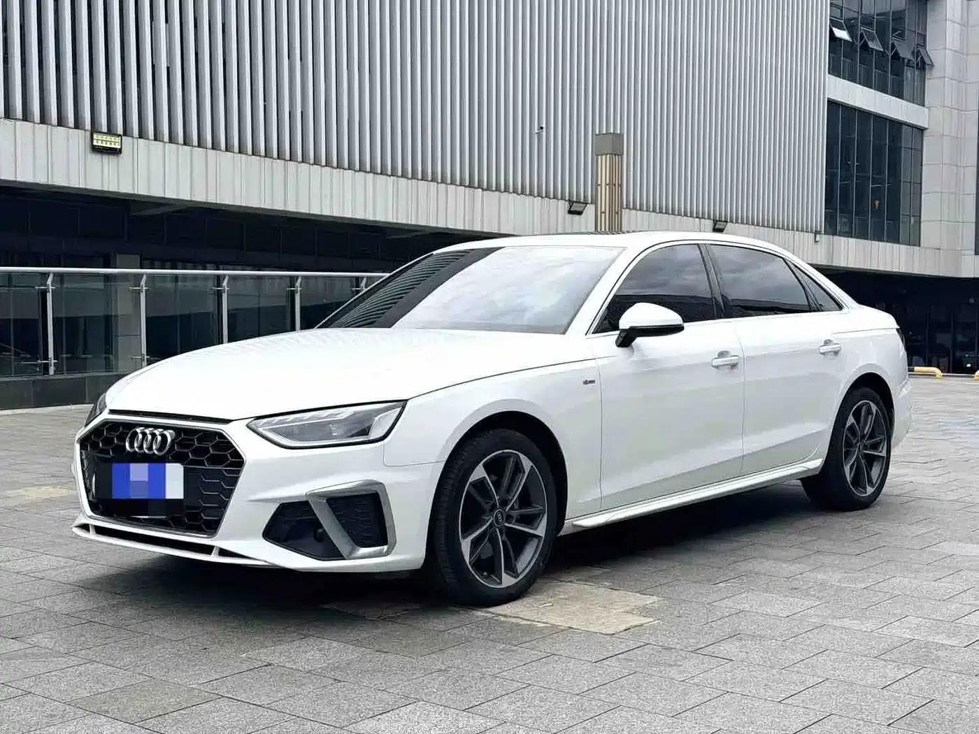 Audi A4L 2022 40 TFSI Fashion Dynamic Edition — миниатюра 1