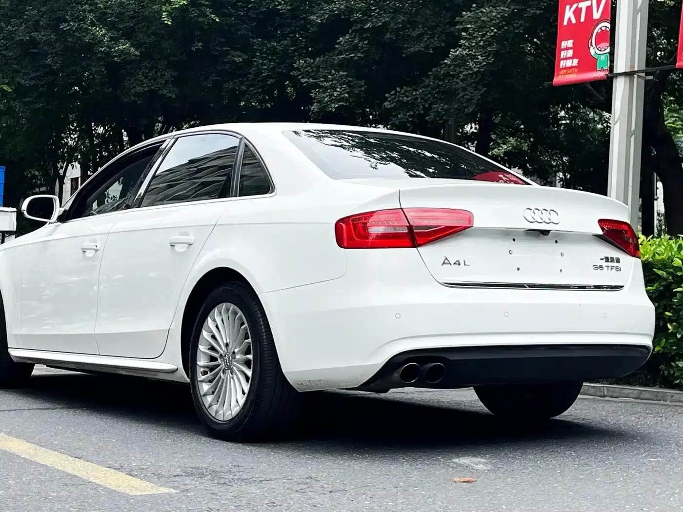 Audi A4L 2015 35 TFSI Automatic Comfort — миниатюра 4