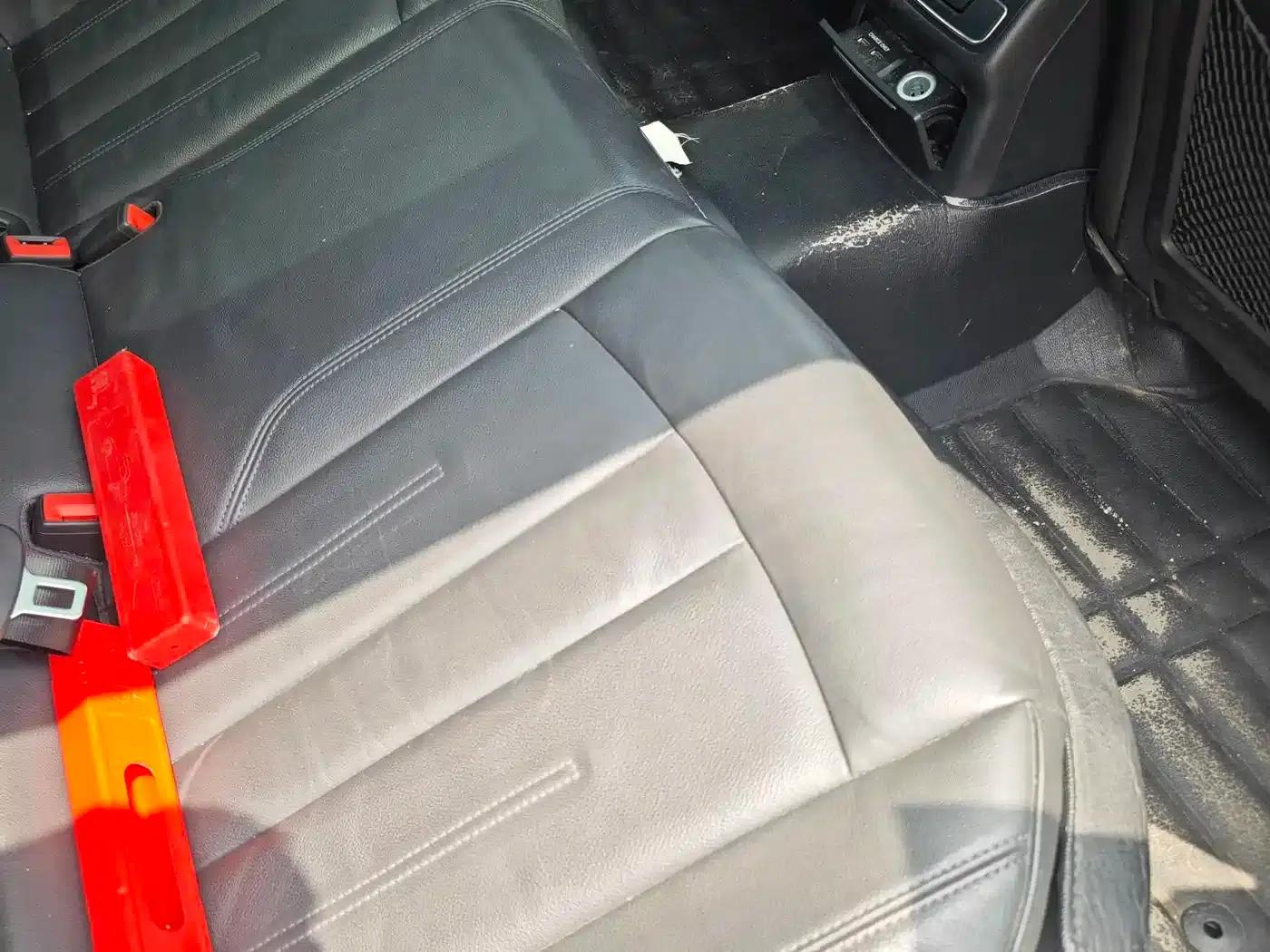Audi A4L 2019 45 TFSI quattro Individual Sport Edition (China VI Emission Standard) — миниатюра 7