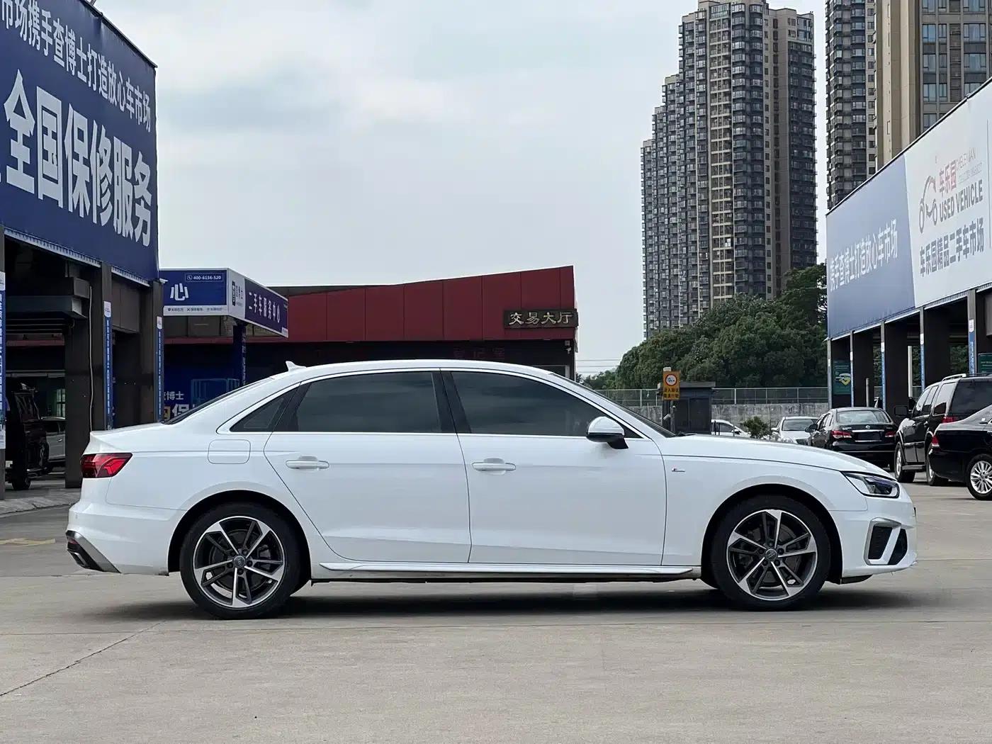 Audi A4L 2020 40 TFSI Fashion Dynamic Edition — миниатюра 3