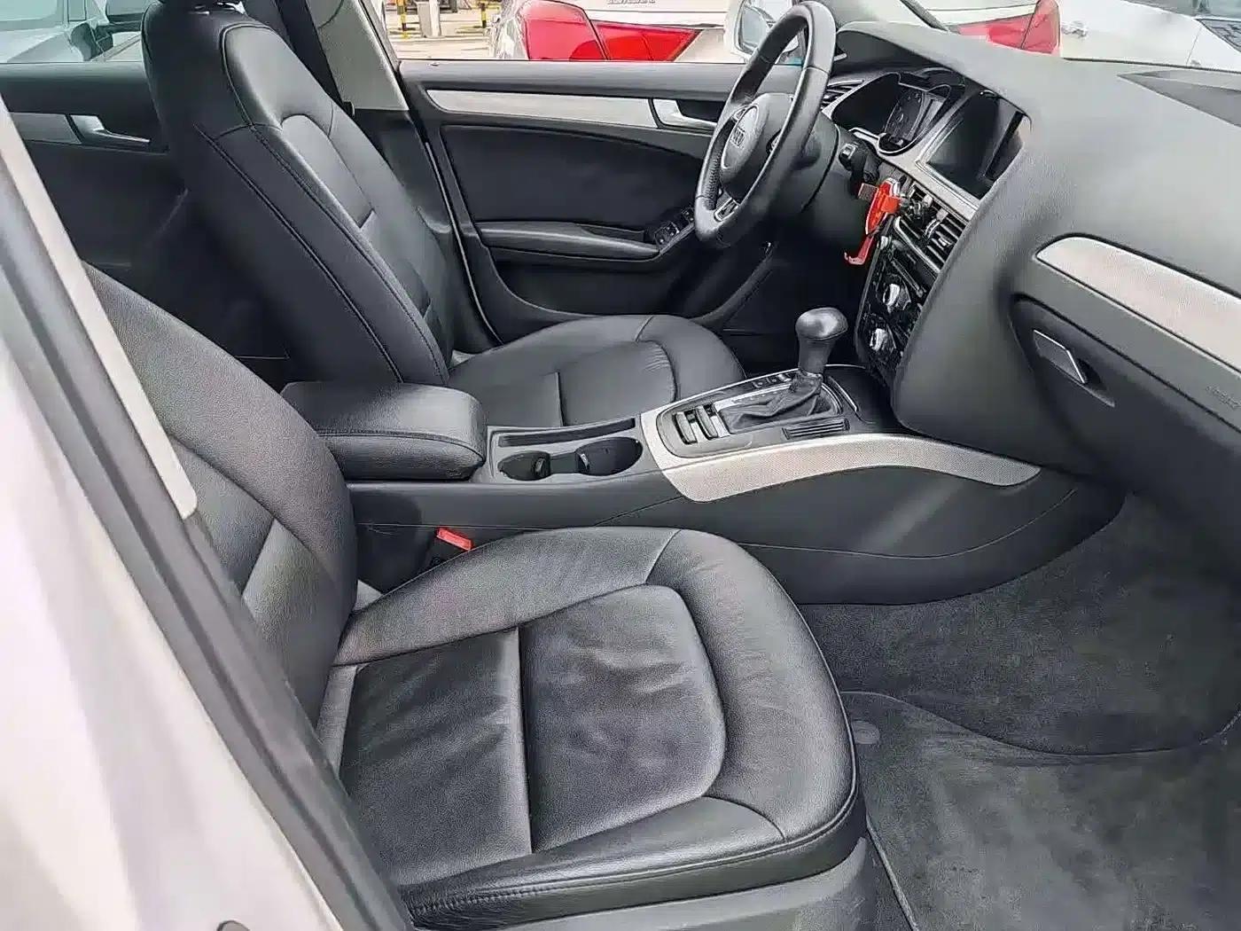 Audi A4L 2013 35 TFSI Automatic Standard Edition — миниатюра 5