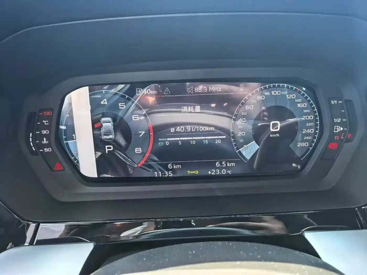 Audi A3 2025 Sportback 35TFSI Flying Spur Luxury Edition — миниатюра 4