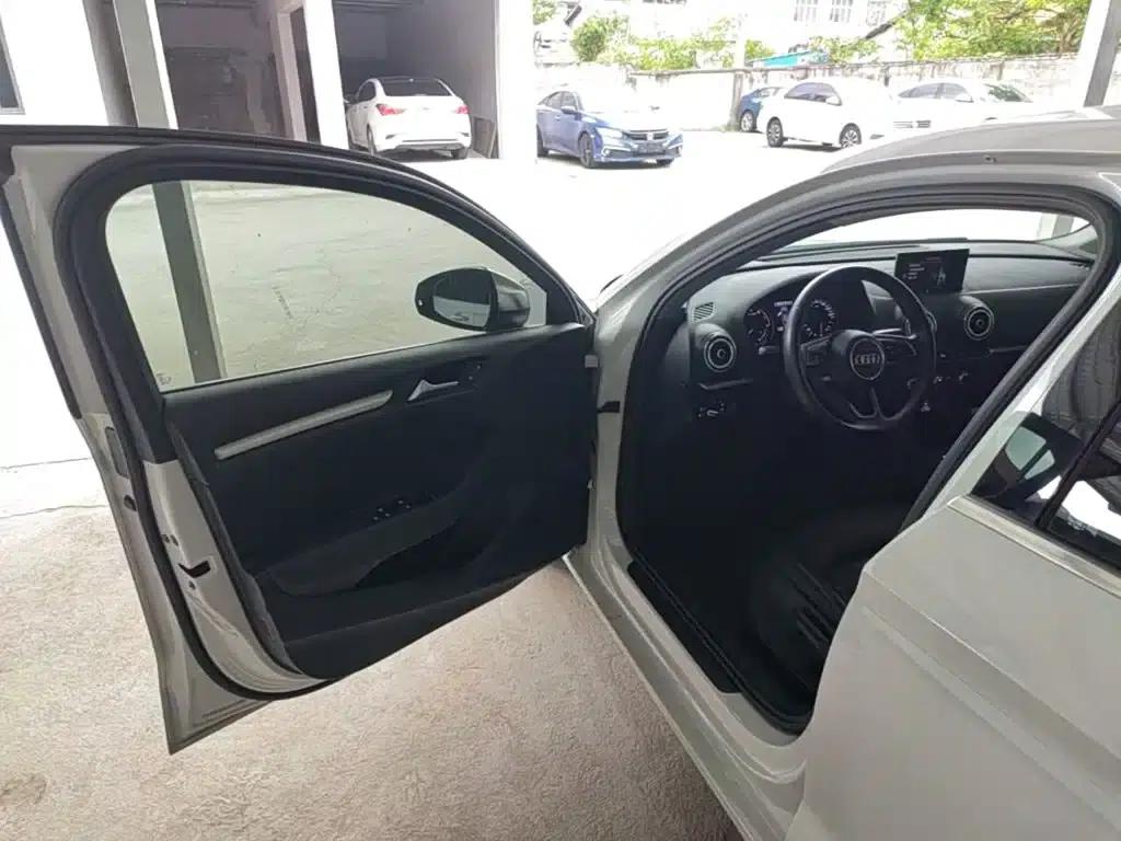 Audi A3 2019 Limousine 35 TFSI Progressive (China V Emission Standard) — миниатюра 16