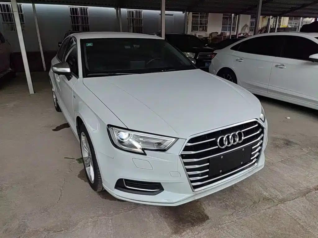 Audi A3 2019 Limousine 35 TFSI Progressive (China V Emission Standard) — миниатюра 4