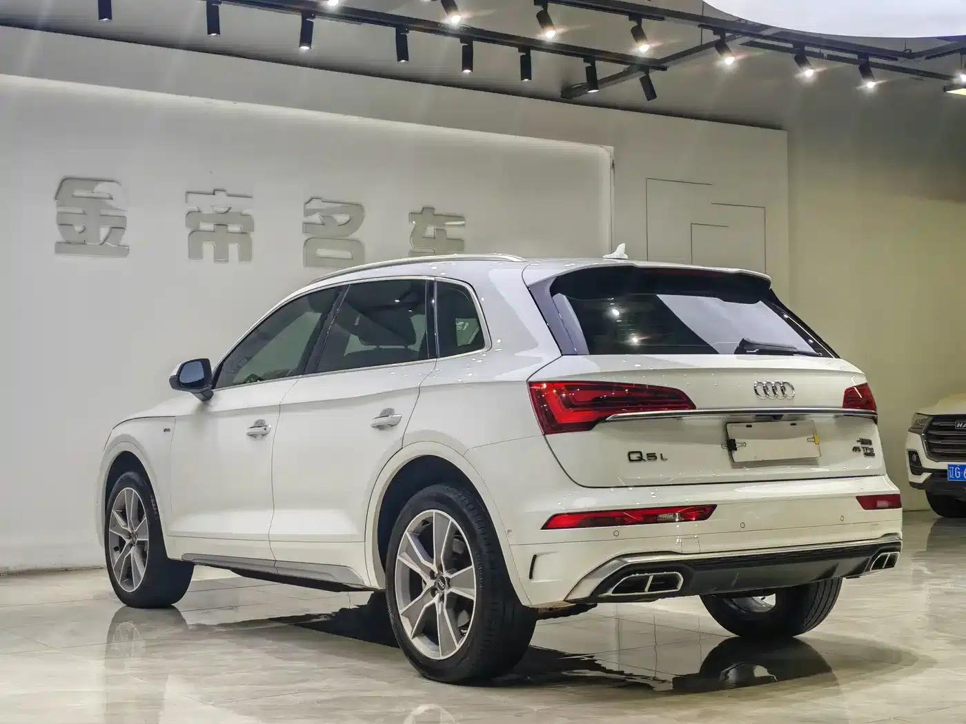 Audi Q5L 2021 45 TFSI Luxury Dynamic — миниатюра 9
