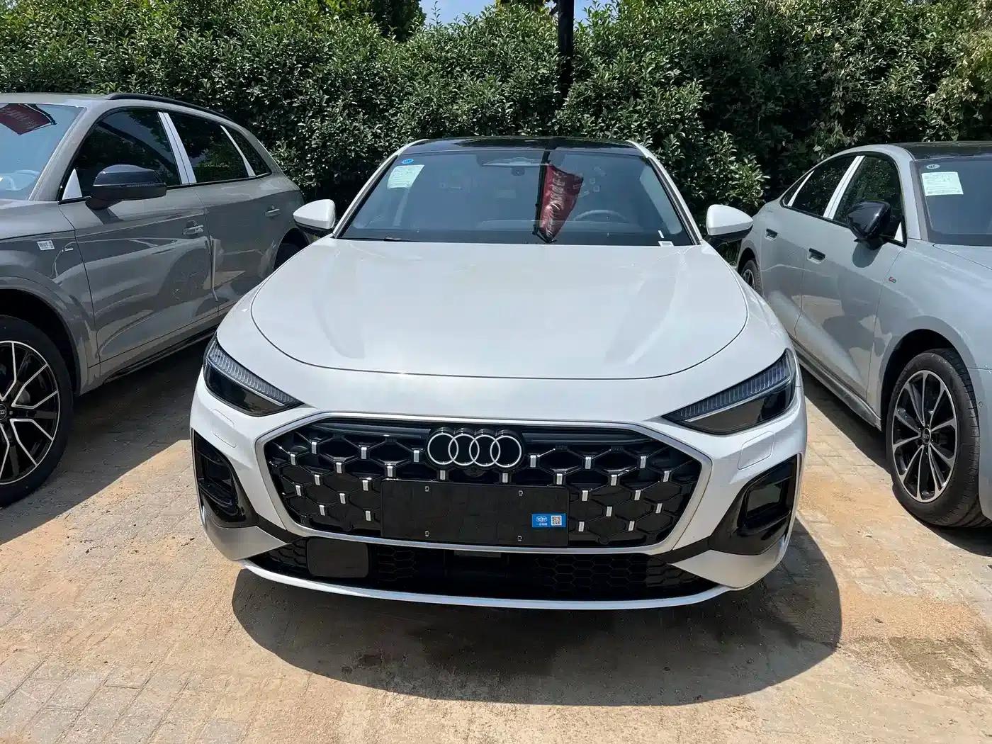 Audi A5L 2026 2.0T Qiankun Smart Driving Edition — миниатюра 2