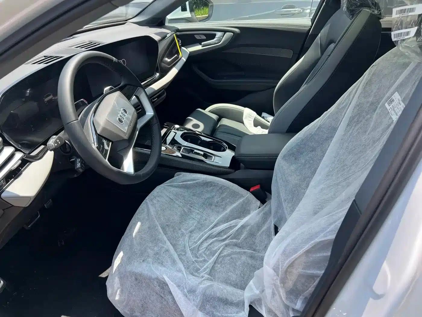 Audi A5L 2026 2.0T Qiankun Smart Driving Edition — миниатюра 3