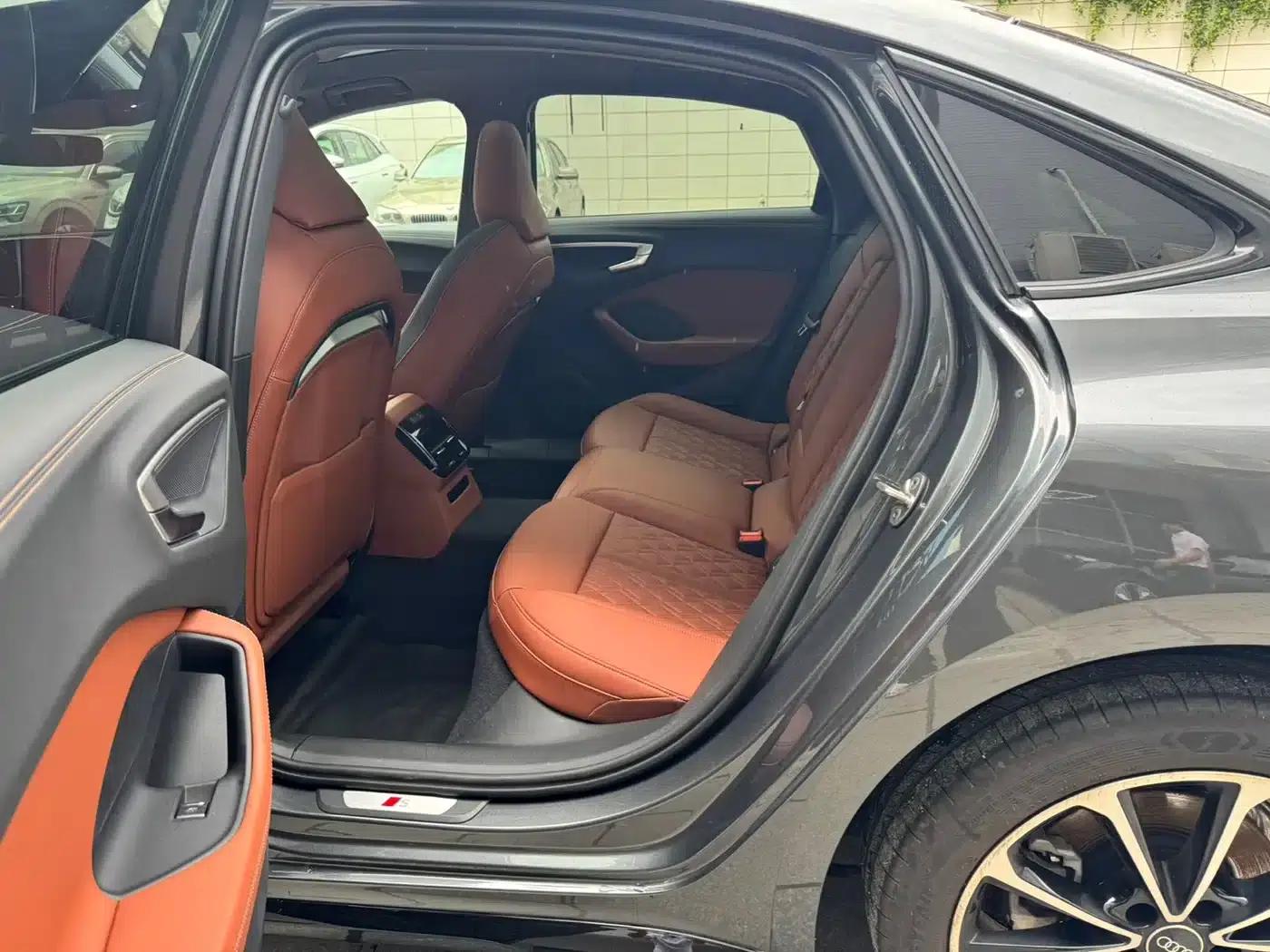 Audi A5L 2026 2.0T Sport Plus — миниатюра 7