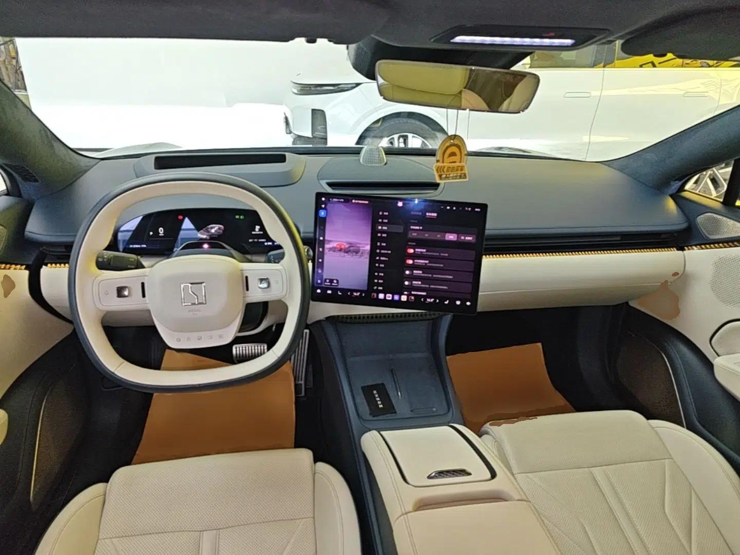Zeekr 007 2024 Four-Wheel Drive Intelligent Driving Version 100 kWh — миниатюра 12