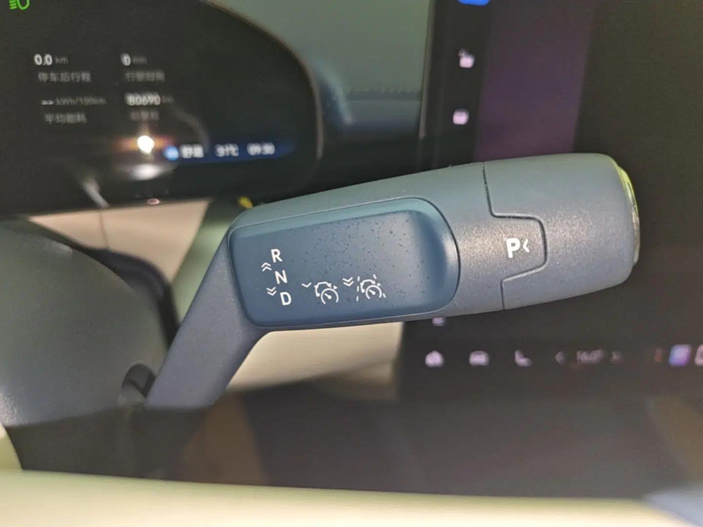 Zeekr 007 2024 Four-Wheel Drive Intelligent Driving Version 100 kWh — миниатюра 16