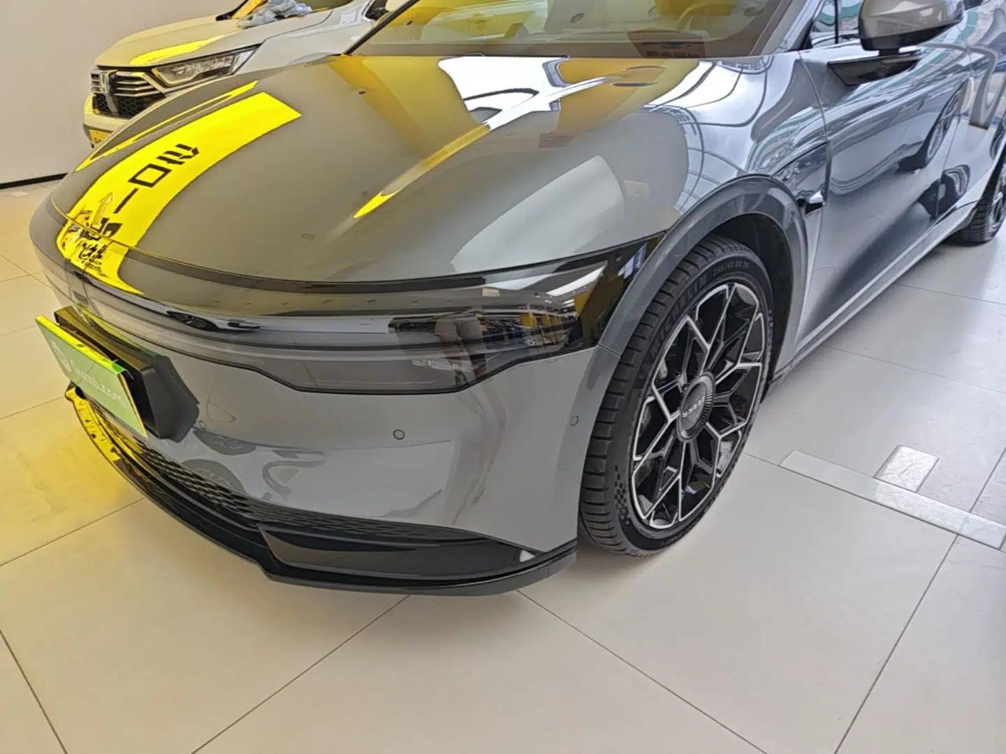 Zeekr 007 2024 Four-Wheel Drive Intelligent Driving Version 100 kWh — миниатюра 8