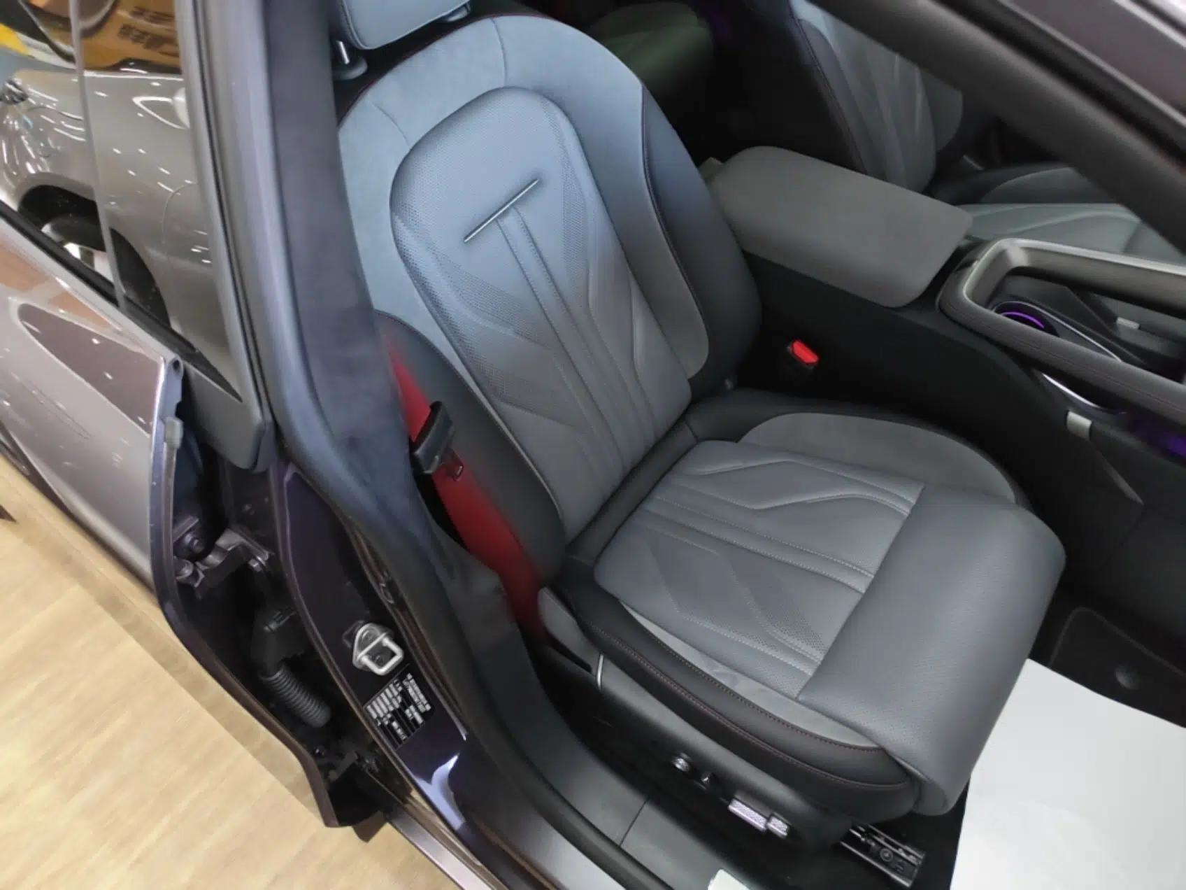 Zeekr 007GT 2025 Rear-Drive Intelligent Driving Version 75 kWh — миниатюра 24
