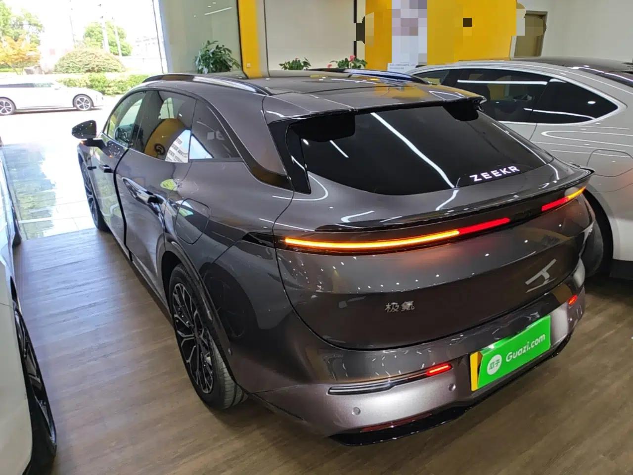 Zeekr 007GT 2025 Rear-Drive Intelligent Driving Version 75 kWh — миниатюра 4