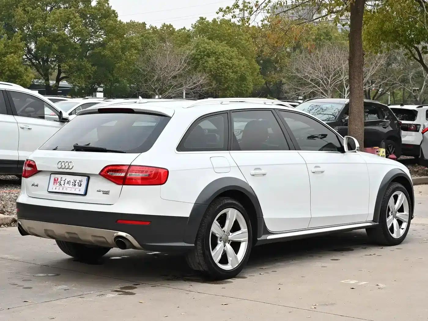 2014 Audi A4 Imported Model 40 TFSI allroad quattro plus — миниатюра 6