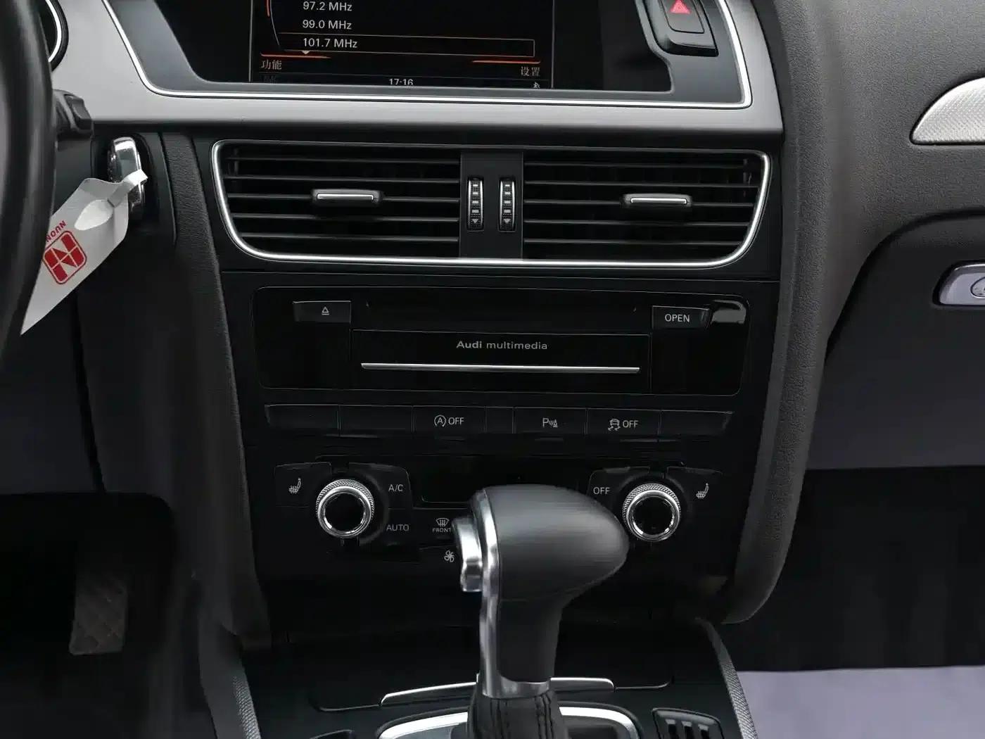 2014 Audi A4 Imported Model 40 TFSI allroad quattro plus — миниатюра 8