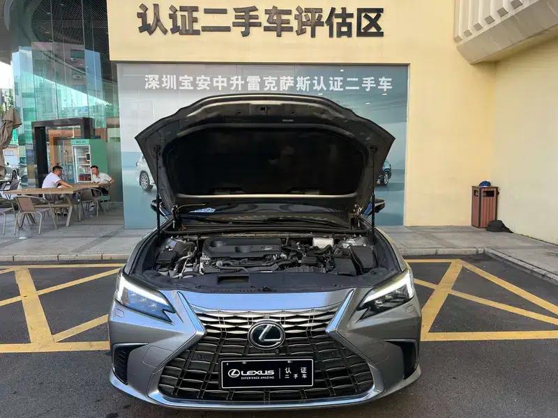 Lexus ES 2025 300h Premium Edition — миниатюра 7