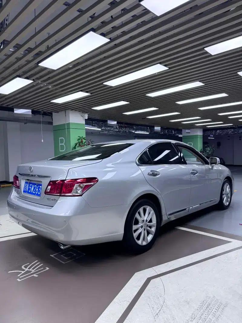 Lexus ES 2010 240 Luxury Edition — миниатюра 6